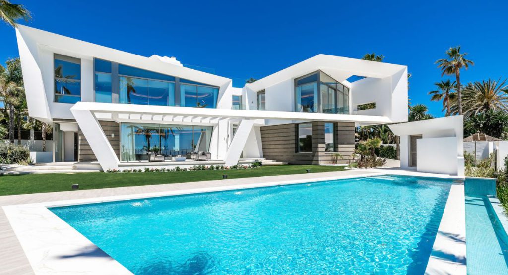 What a Villa in Marbella Costs